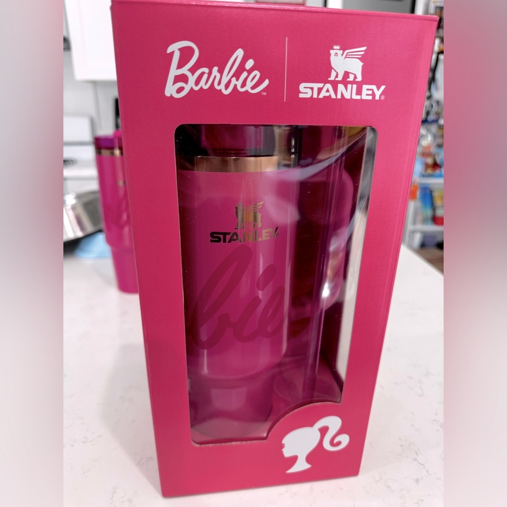 Barbie Stanley 40oz quencher Limited edition